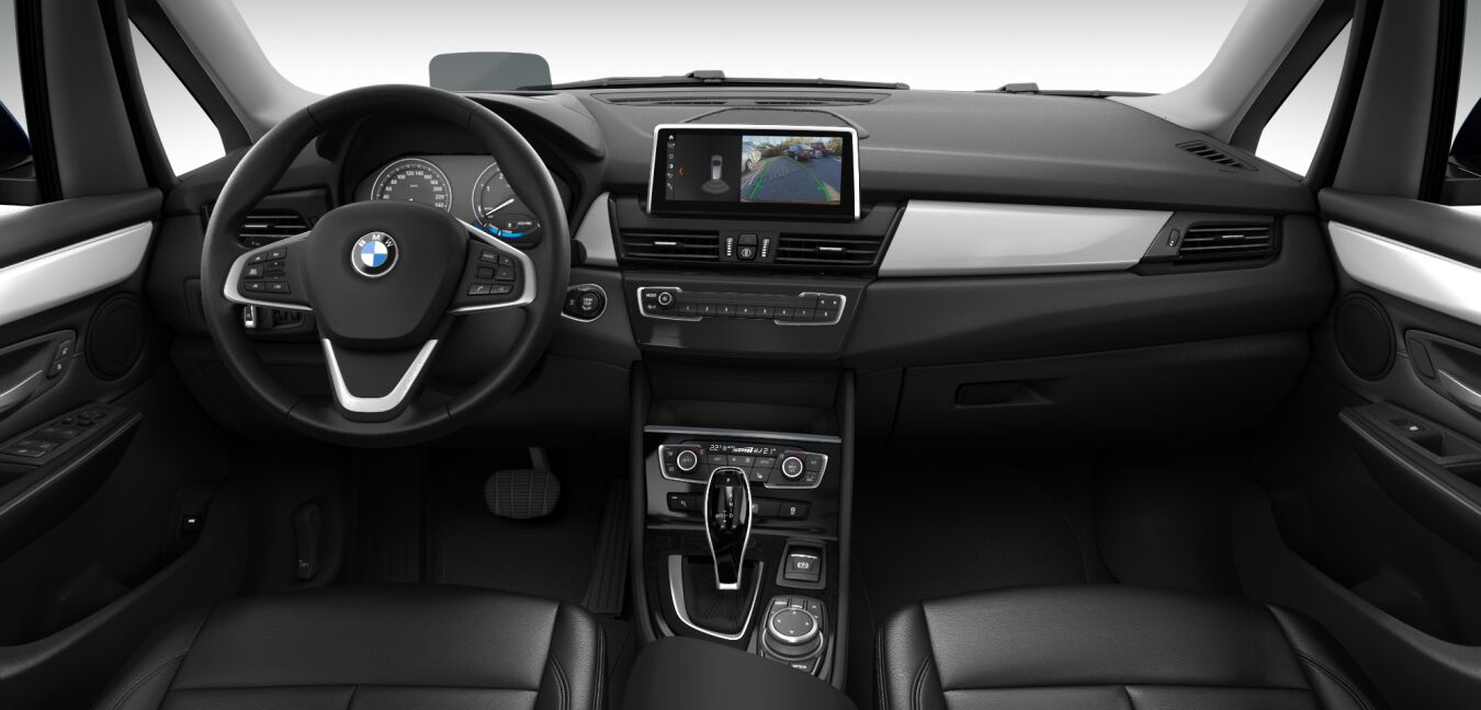 BMW BMW 2er im Innenraum von vorne BMW BMW 2er im Innenraum von vorne