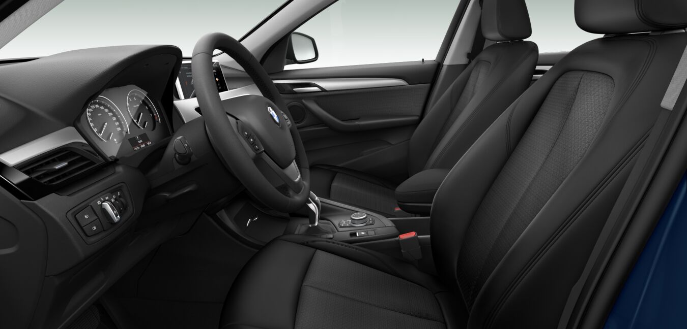 BMW BMW X im Innenraum seitlich BMW BMW X im Innenraum seitlich