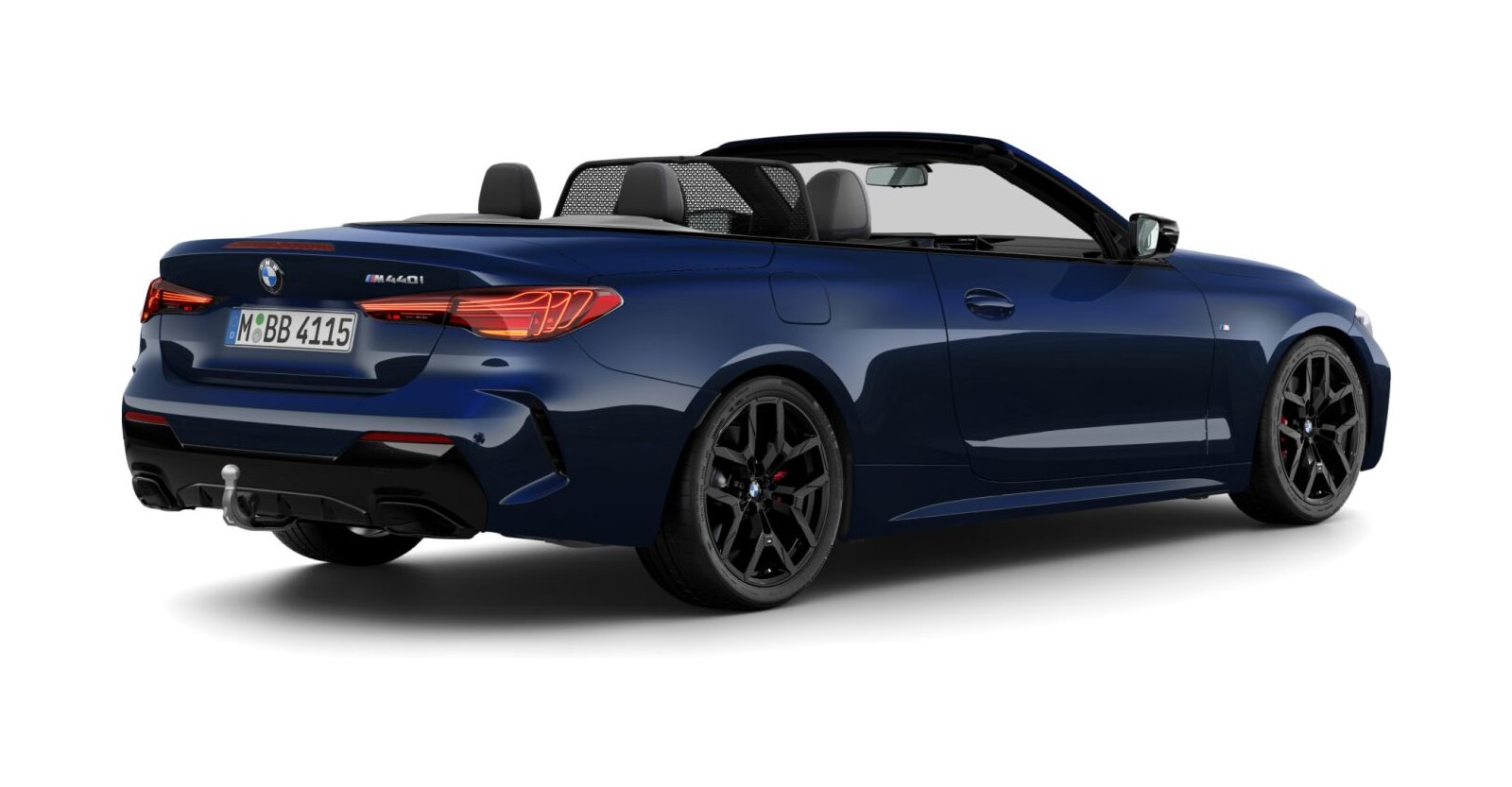 BMW BMW 4er in Blau von hinten
