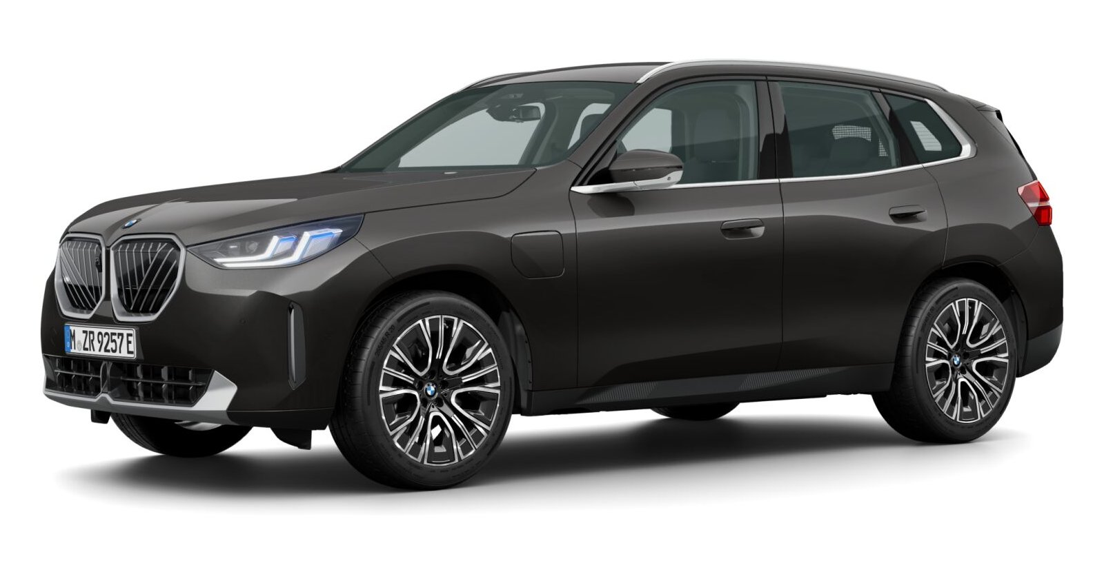 BMW X3 30e xDrive in Grau von vorne BMW X3 30e xDrive in Grau von vorne