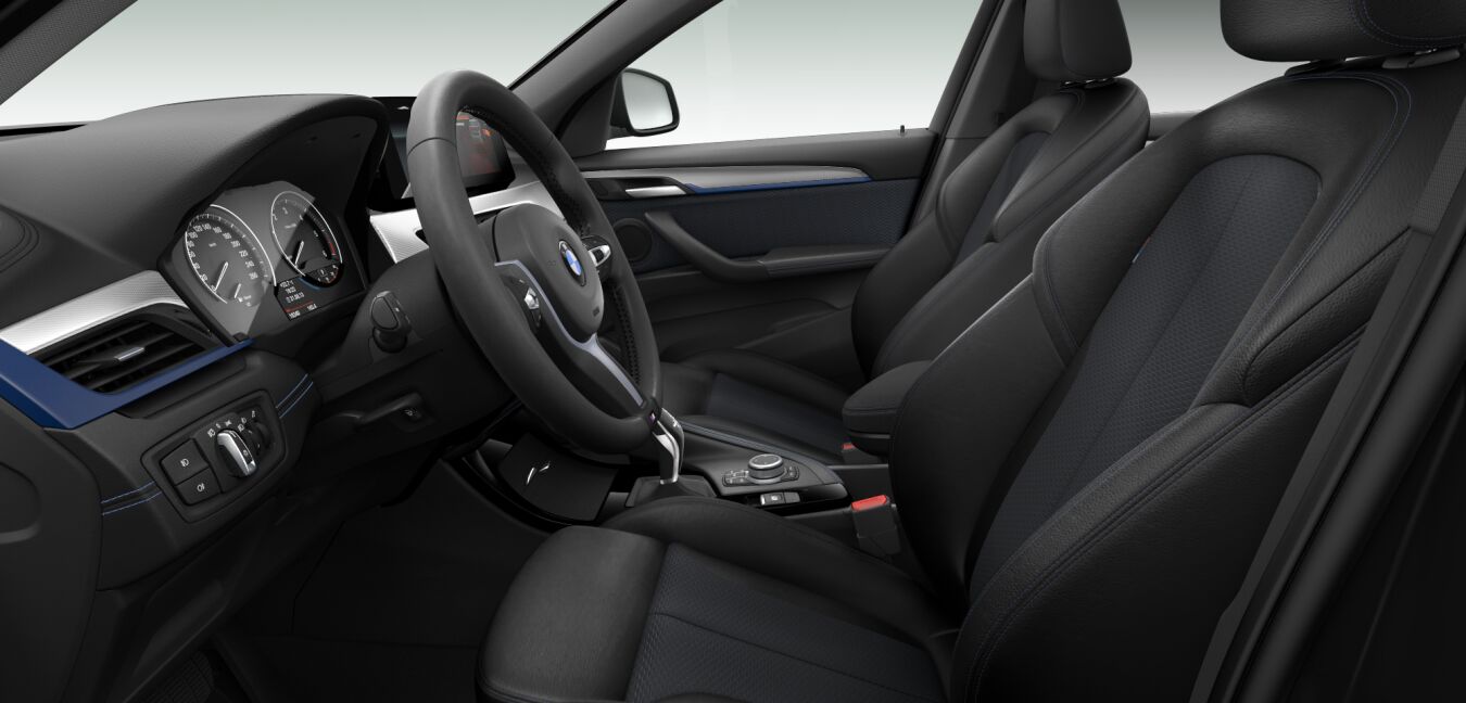 BMW BMW X im Innenraum seitlich BMW BMW X im Innenraum seitlich