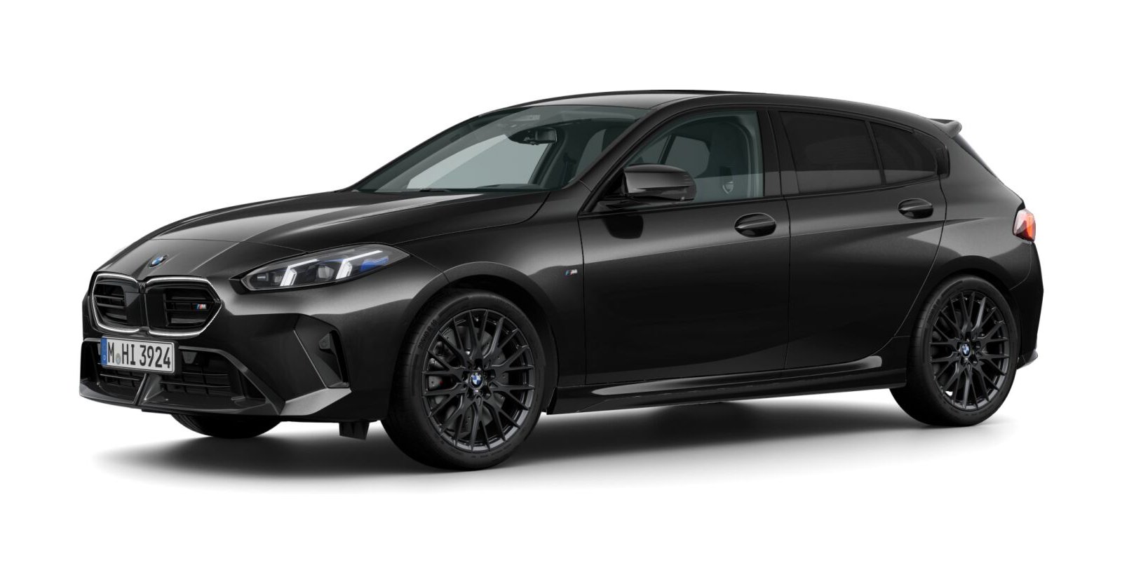 BMW M135 xDrive in Schwarz von vorne BMW M135 xDrive in Schwarz von vorne