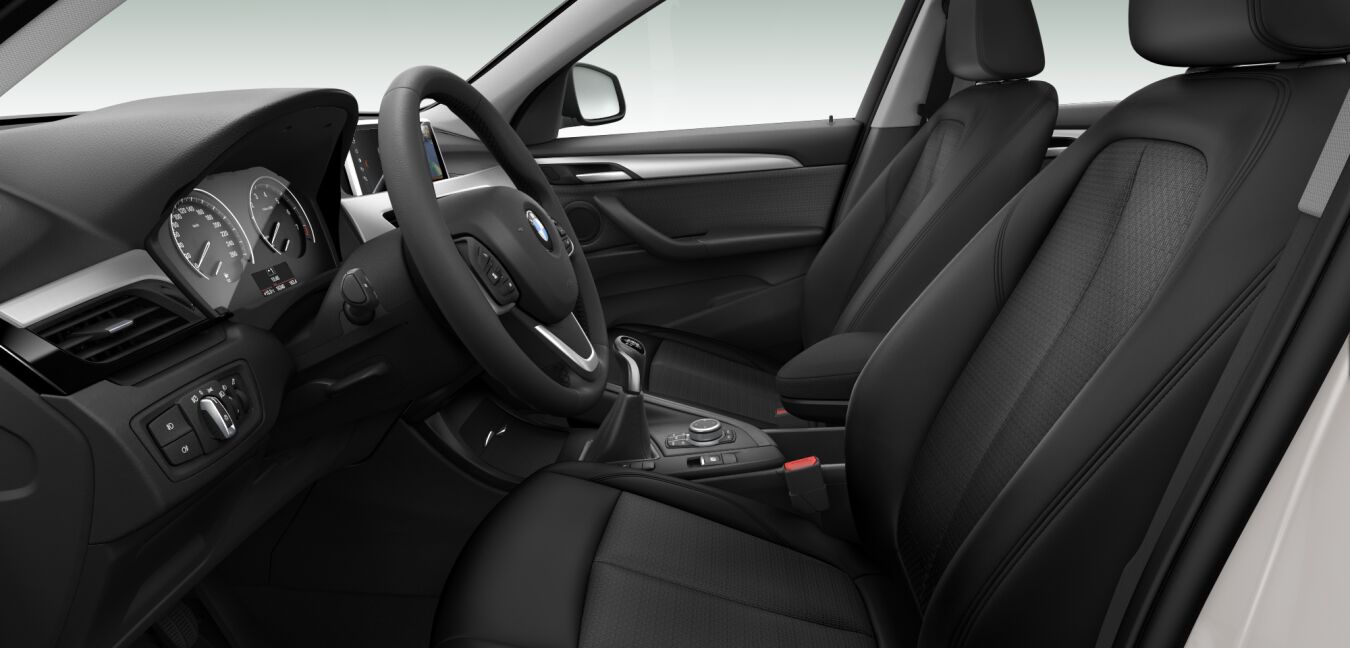 BMW BMW X im Innenraum seitlich BMW BMW X im Innenraum seitlich
