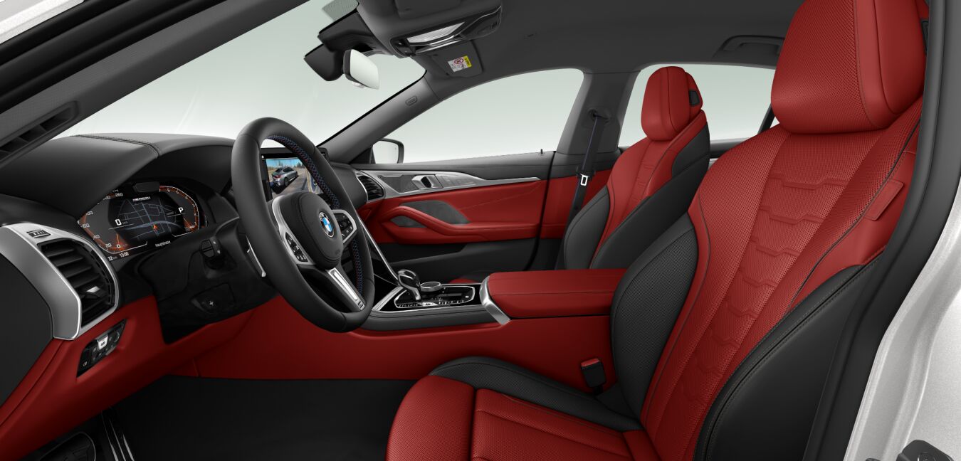 BMW BMW 8er im Innenraum seitlich BMW BMW 8er im Innenraum seitlich