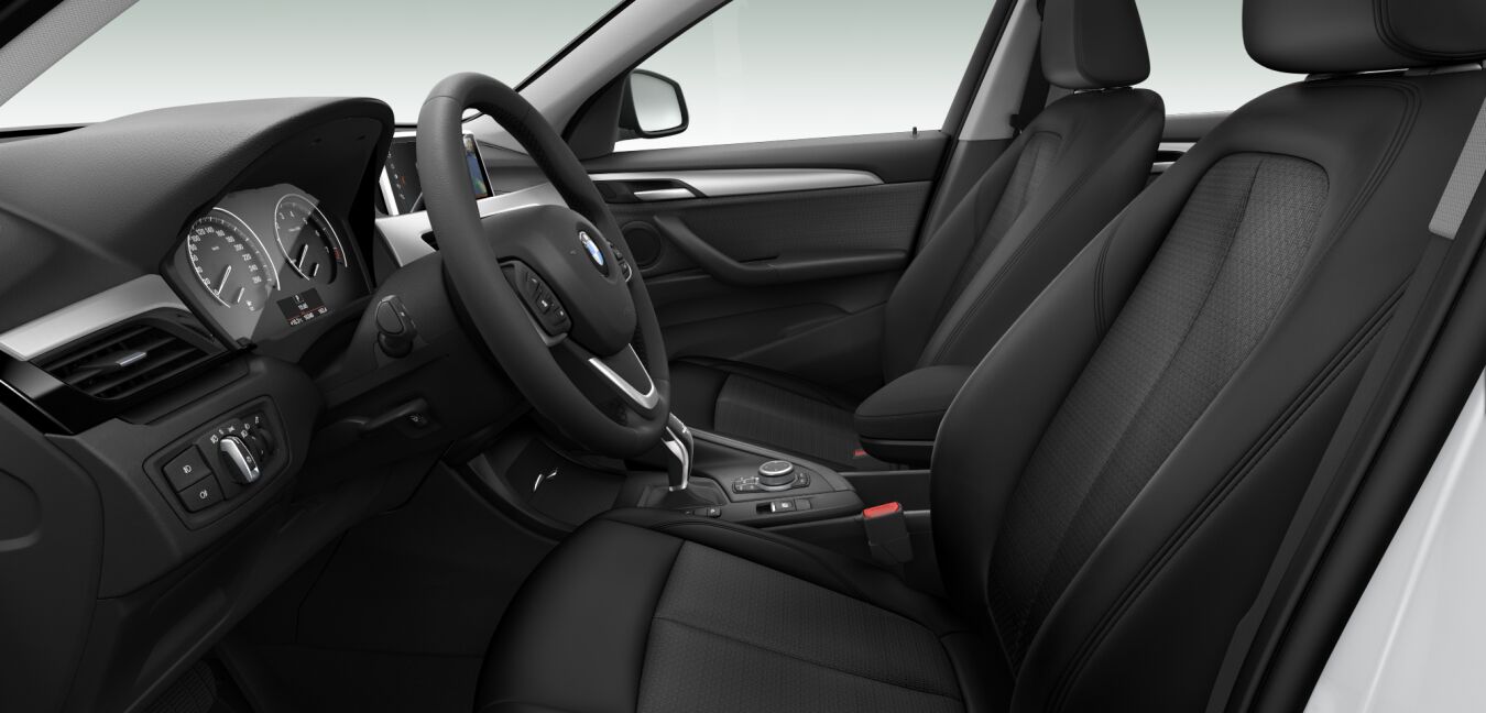 BMW BMW X im Innenraum seitlich BMW BMW X im Innenraum seitlich