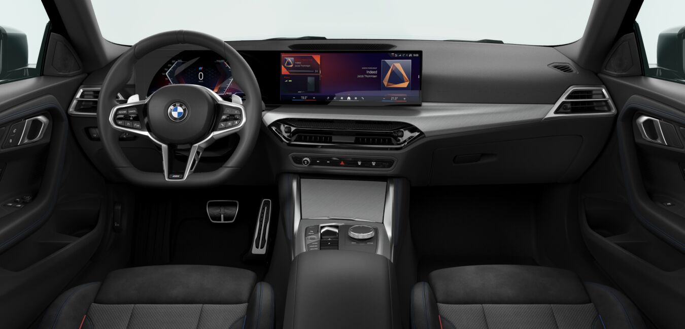 BMW BMW 2er im Innenraum von vorne BMW BMW 2er im Innenraum von vorne