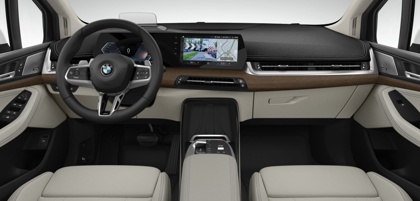 BMW BMW 2er im Innenraum von vorne BMW BMW 2er im Innenraum von vorne