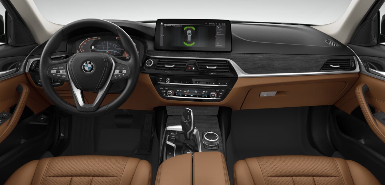 BMW BMW 5er im Innenraum von vorne BMW BMW 5er im Innenraum von vorne