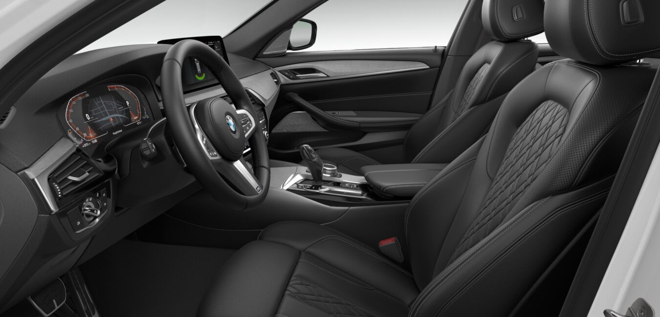 BMW BMW 5er im Innenraum seitlich BMW BMW 5er im Innenraum seitlich