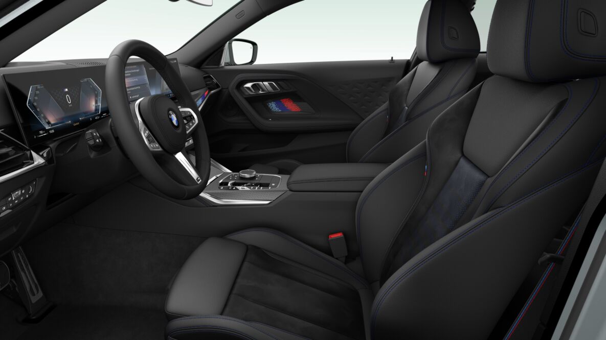 BMW BMW 2er im Innenraum seitlich BMW BMW 2er im Innenraum seitlich