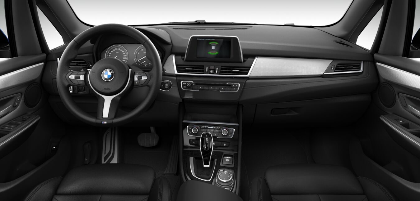 BMW BMW 2er im Innenraum von vorne BMW BMW 2er im Innenraum von vorne