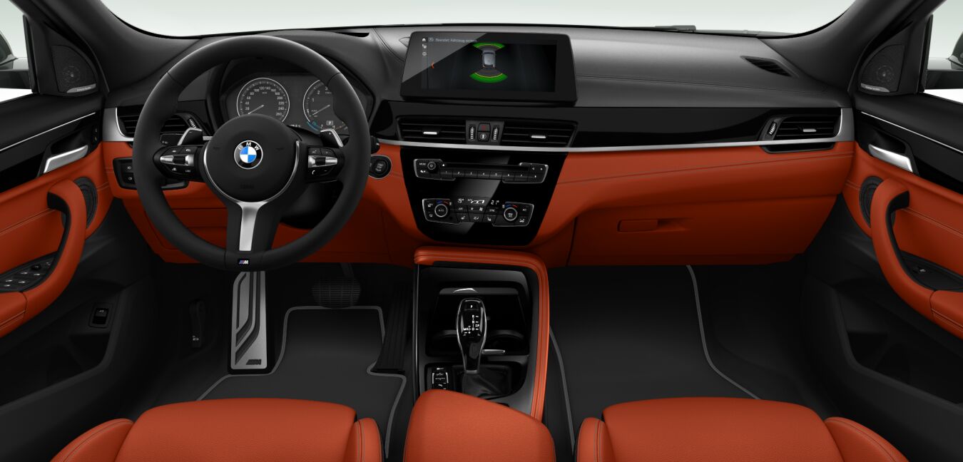 BMW BMW X im Innenraum von vorne BMW BMW X im Innenraum von vorne