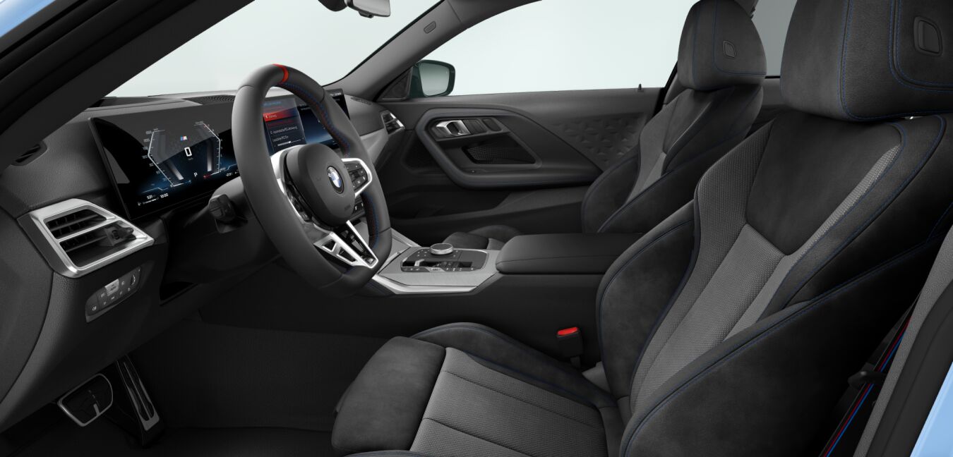 BMW BMW 2er im Innenraum seitlich BMW BMW 2er im Innenraum seitlich