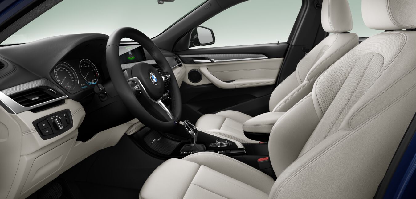 BMW BMW X im Innenraum seitlich BMW BMW X im Innenraum seitlich