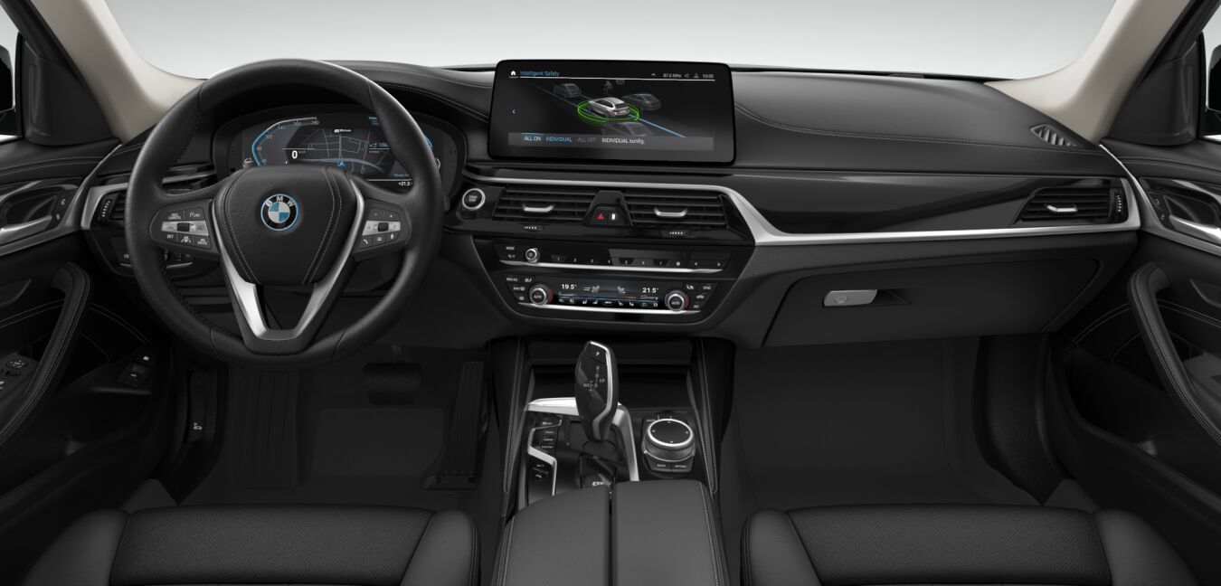 BMW BMW 5er im Innenraum von vorne BMW BMW 5er im Innenraum von vorne
