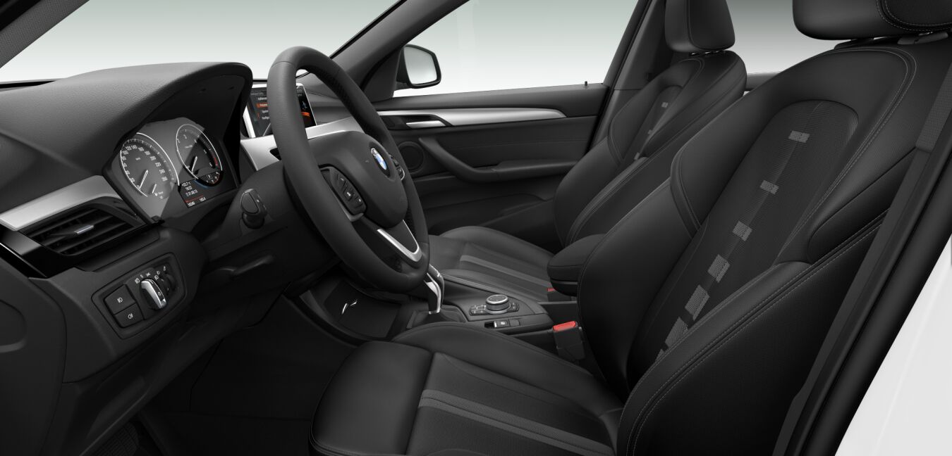 BMW BMW X im Innenraum seitlich BMW BMW X im Innenraum seitlich