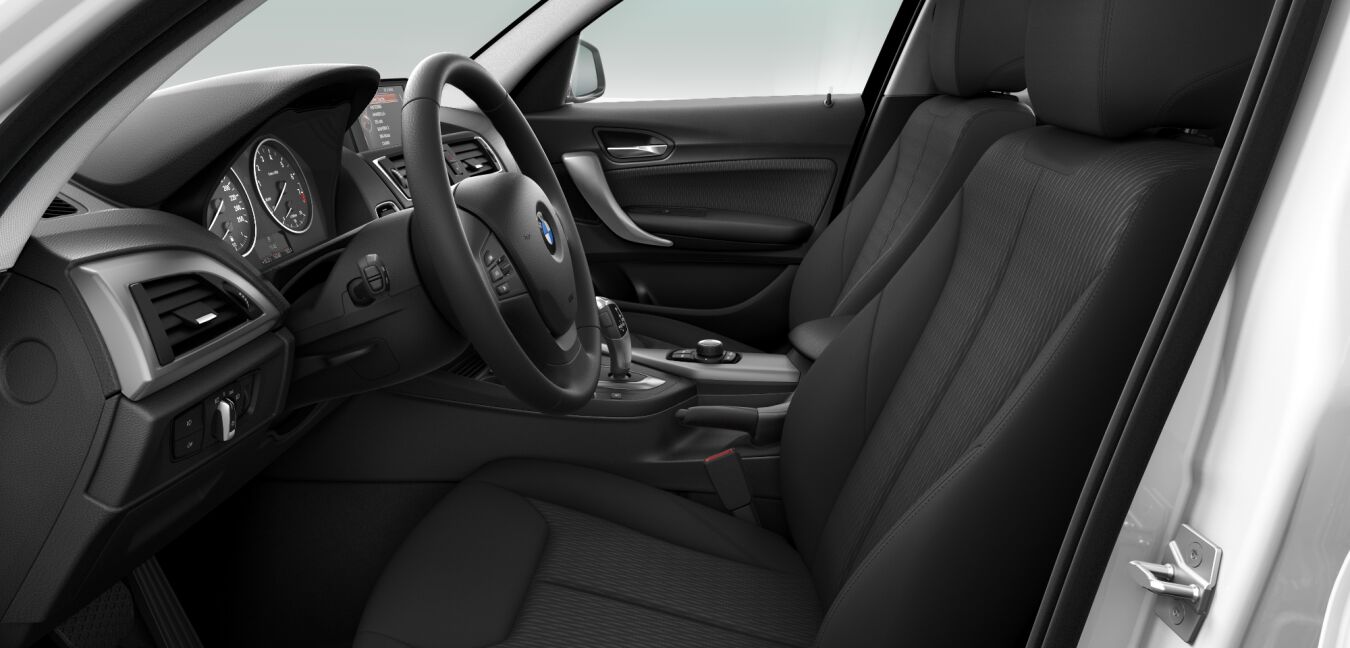 BMW BMW 1er im Innenraum seitlich BMW BMW 1er im Innenraum seitlich