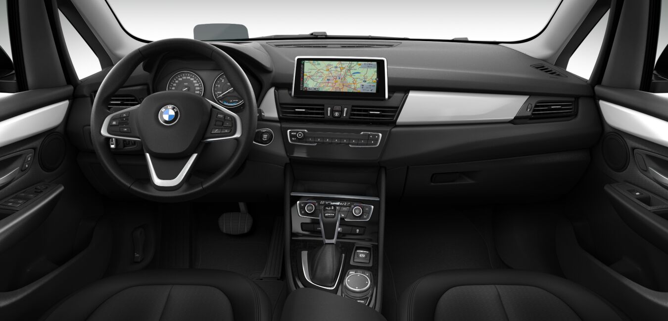 BMW BMW 2er im Innenraum von vorne BMW BMW 2er im Innenraum von vorne