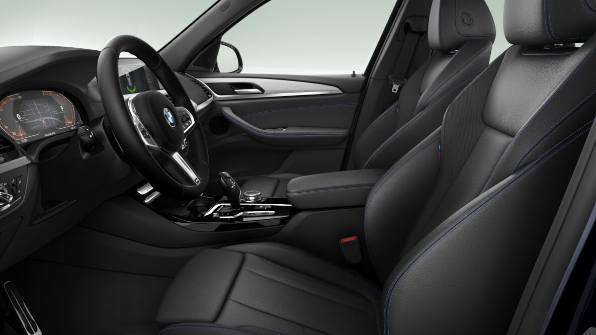 BMW BMW X im Innenraum seitlich