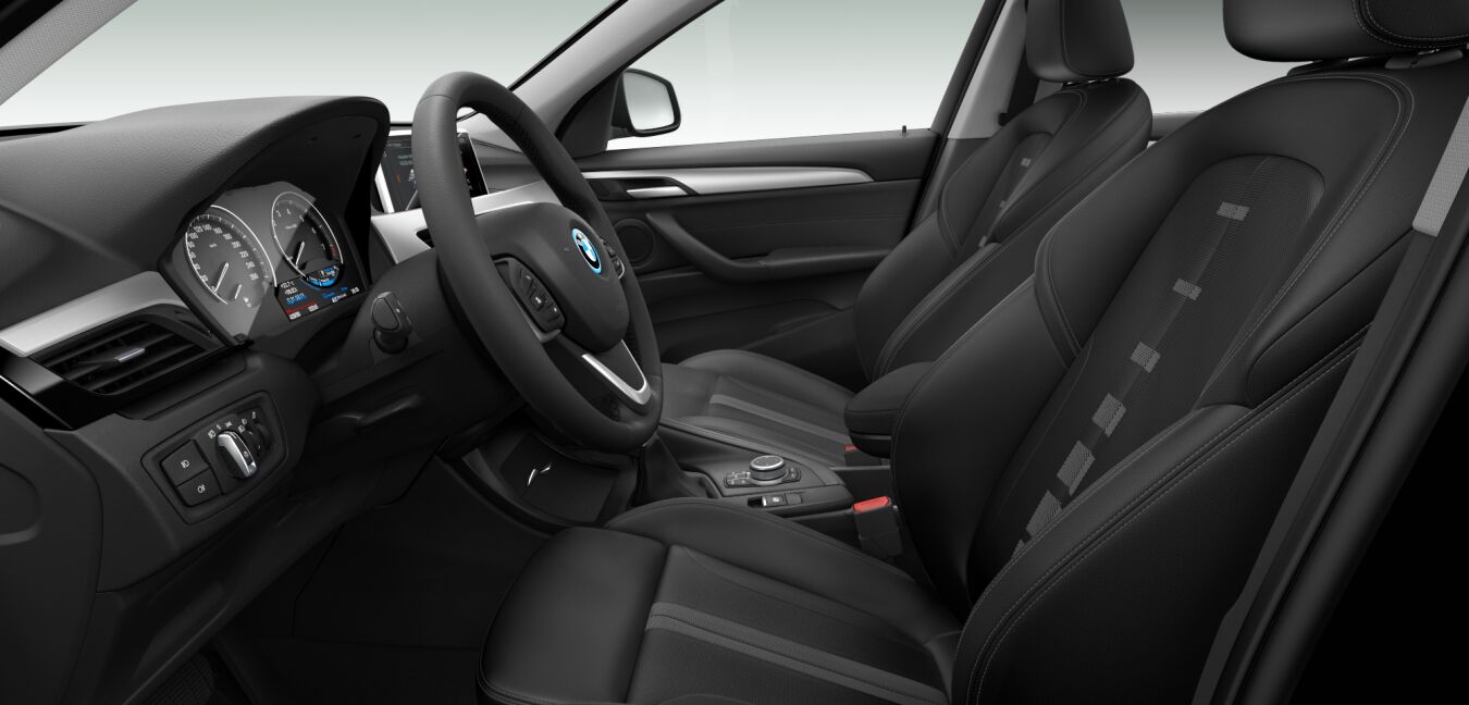 BMW BMW X im Innenraum seitlich BMW BMW X im Innenraum seitlich