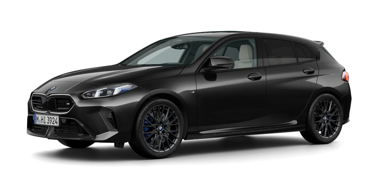 BMW M135 xDrive in Schwarz von vorne BMW M135 xDrive in Schwarz von vorne