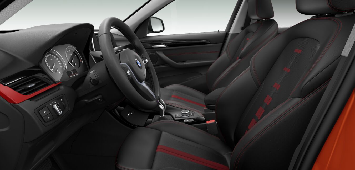 BMW BMW X im Innenraum seitlich BMW BMW X im Innenraum seitlich