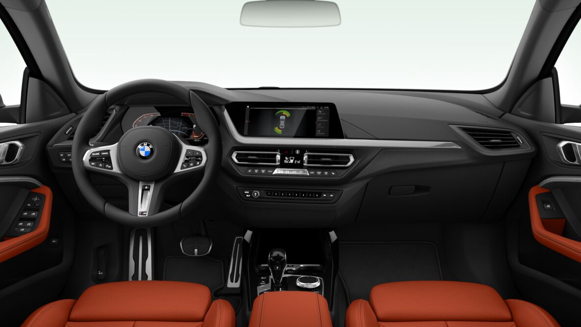 BMW BMW 2er im Innenraum von vorne BMW BMW 2er im Innenraum von vorne