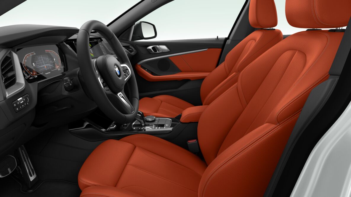 BMW BMW 2er im Innenraum seitlich BMW BMW 2er im Innenraum seitlich