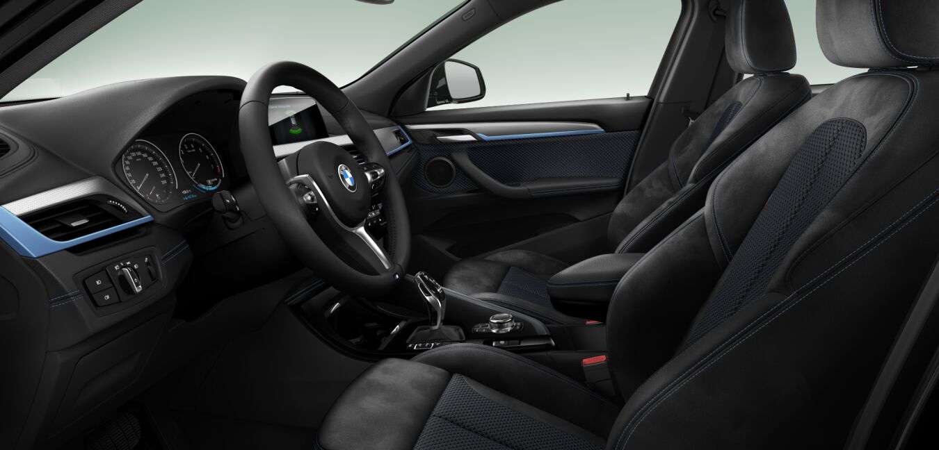 BMW BMW X im Innenraum seitlich BMW BMW X im Innenraum seitlich