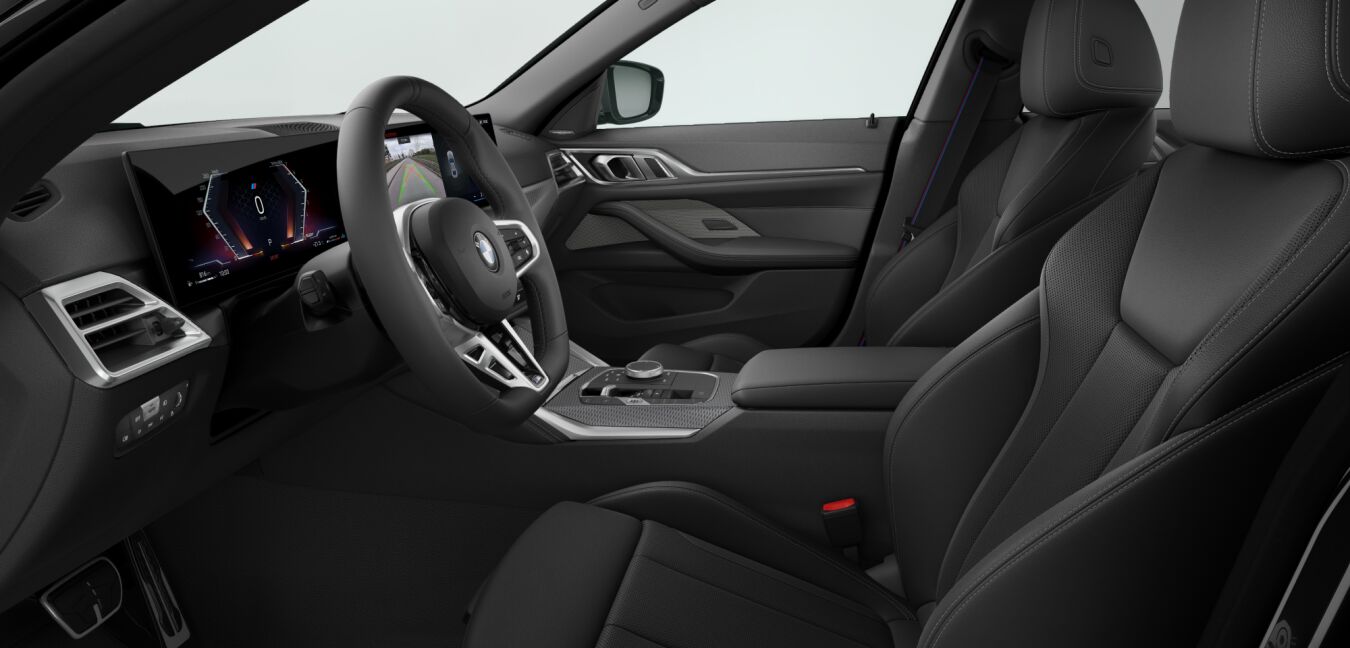 BMW BMW 4er im Innenraum seitlich BMW BMW 4er im Innenraum seitlich