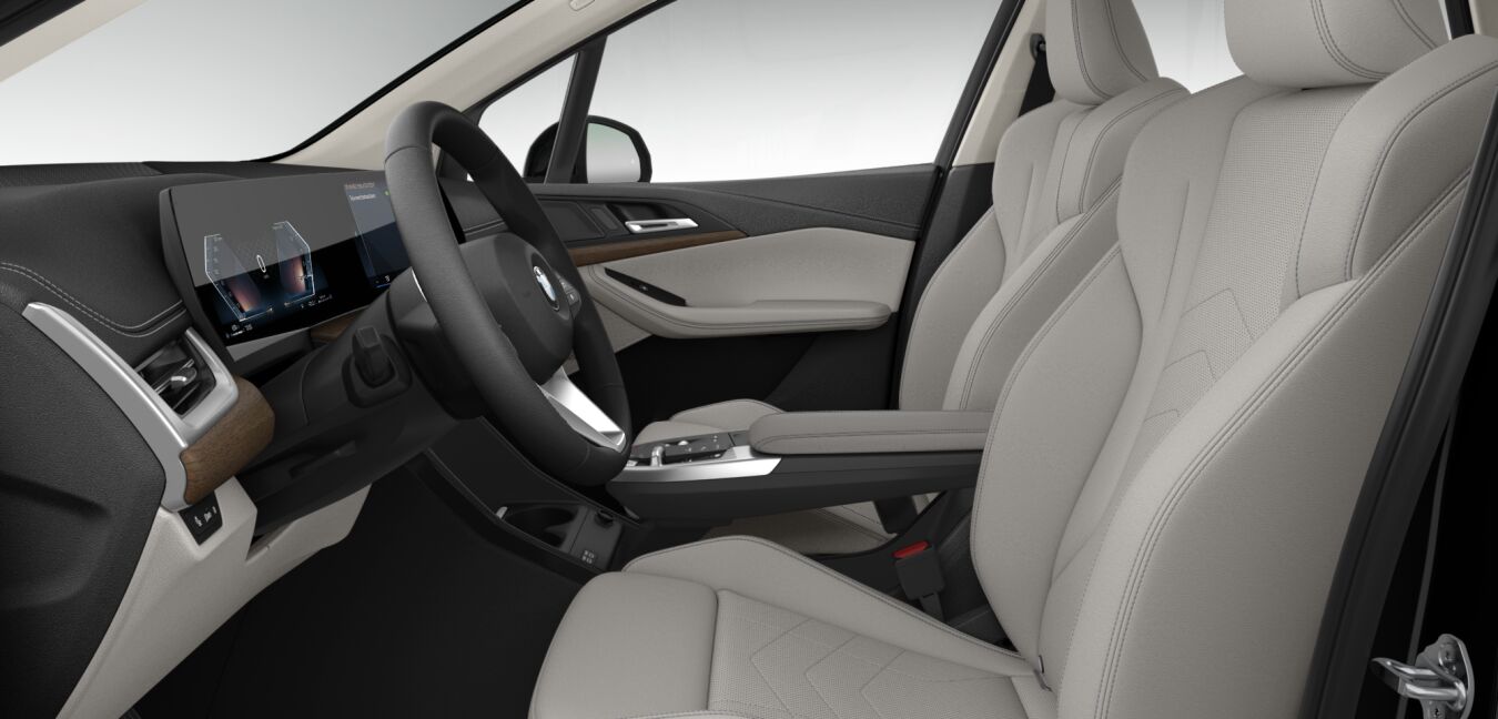 BMW BMW 2er im Innenraum seitlich BMW BMW 2er im Innenraum seitlich