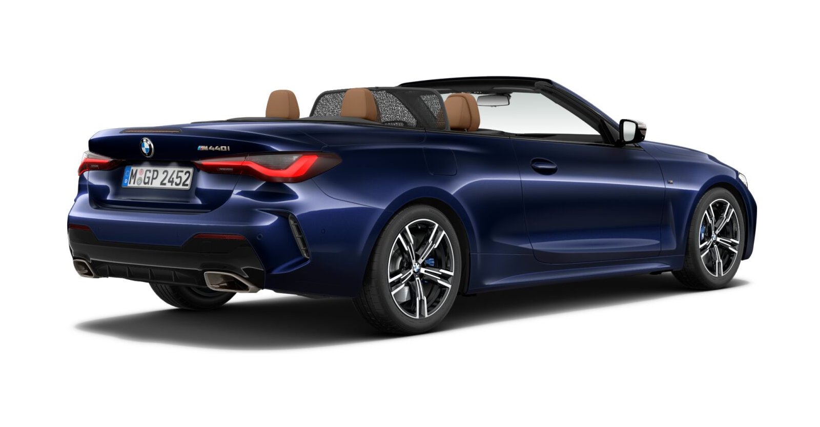 BMW BMW 4er in Blau von hinten BMW BMW 4er in Blau von hinten