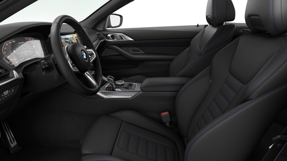 BMW BMW 4er im Innenraum seitlich BMW BMW 4er im Innenraum seitlich