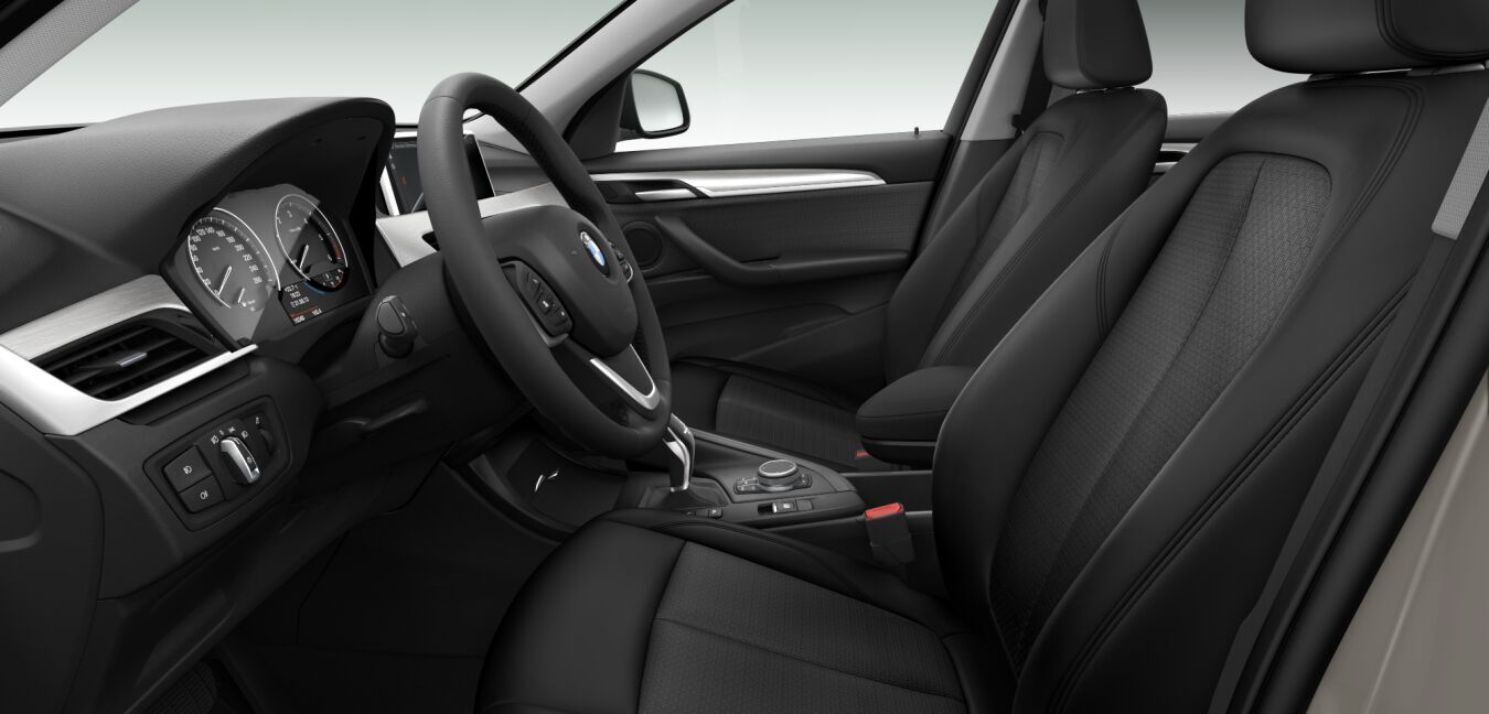 BMW BMW X im Innenraum seitlich BMW BMW X im Innenraum seitlich