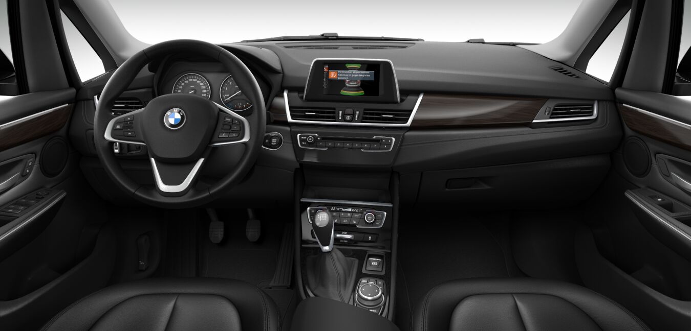 BMW BMW 2er im Innenraum von vorne BMW BMW 2er im Innenraum von vorne