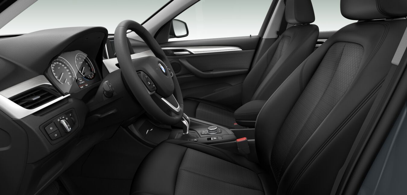 BMW BMW X im Innenraum seitlich BMW BMW X im Innenraum seitlich