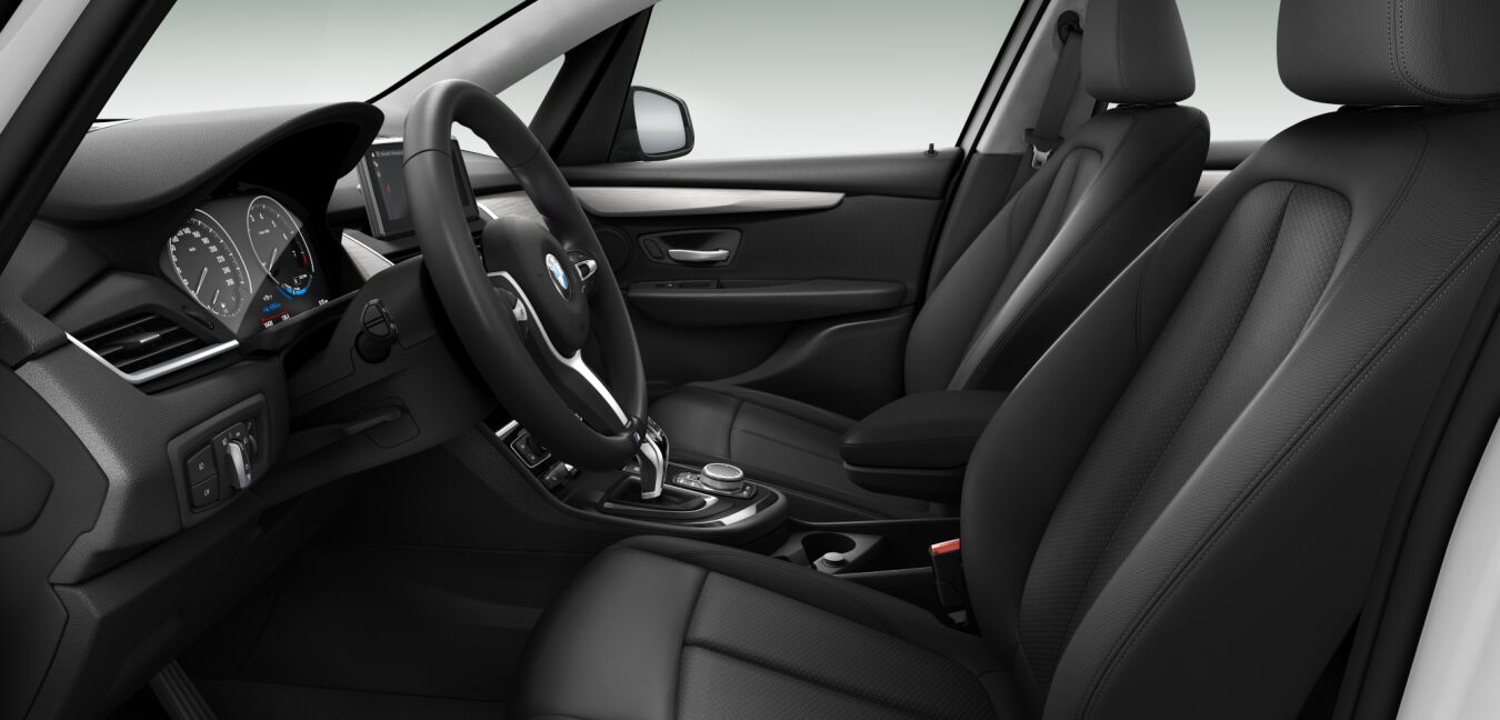 BMW BMW 2er im Innenraum seitlich BMW BMW 2er im Innenraum seitlich