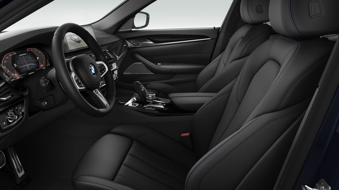 BMW BMW 5er im Innenraum seitlich BMW BMW 5er im Innenraum seitlich