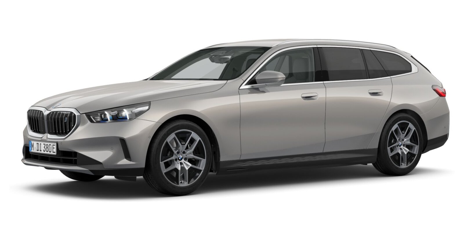 BMW i5 eDrive40 Touring in Grau von vorne BMW i5 eDrive40 Touring in Grau von vorne