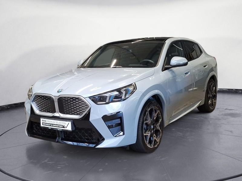BMW iX2 xDrive30 Originalaufnahme