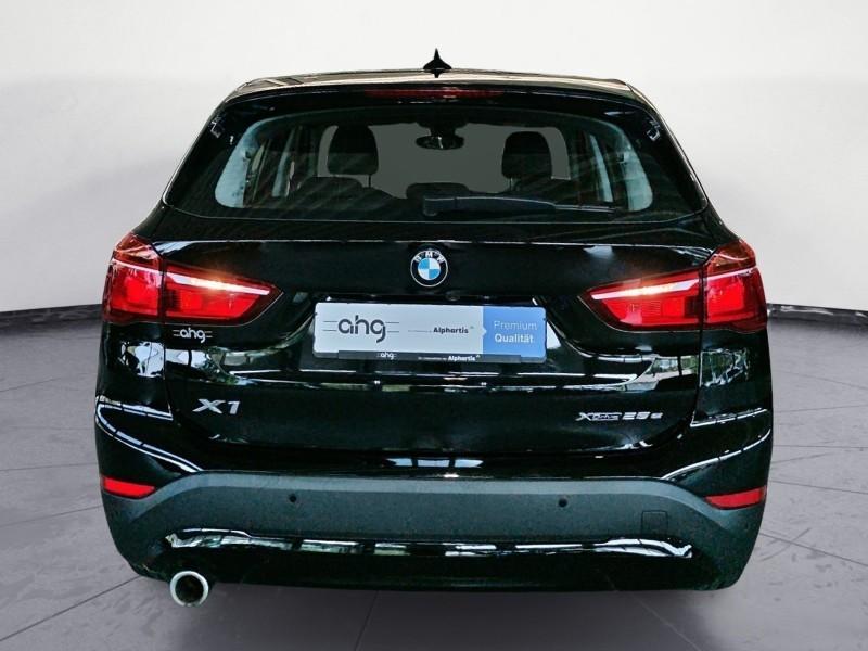 Originalaufnahme des Fahrzeugs Originalaufnahme des Fahrzeugs