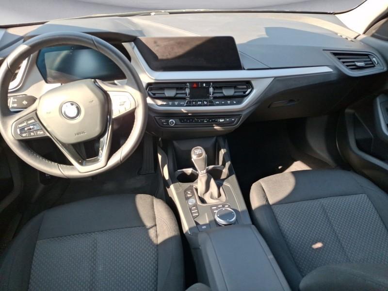 Originalaufnahme des Fahrzeugs Originalaufnahme des Fahrzeugs