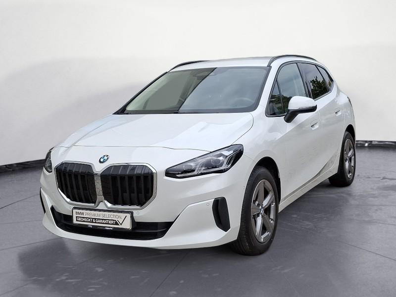 BMW 220i Active Tourer Originalaufnahme BMW 220i Active Tourer Originalaufnahme