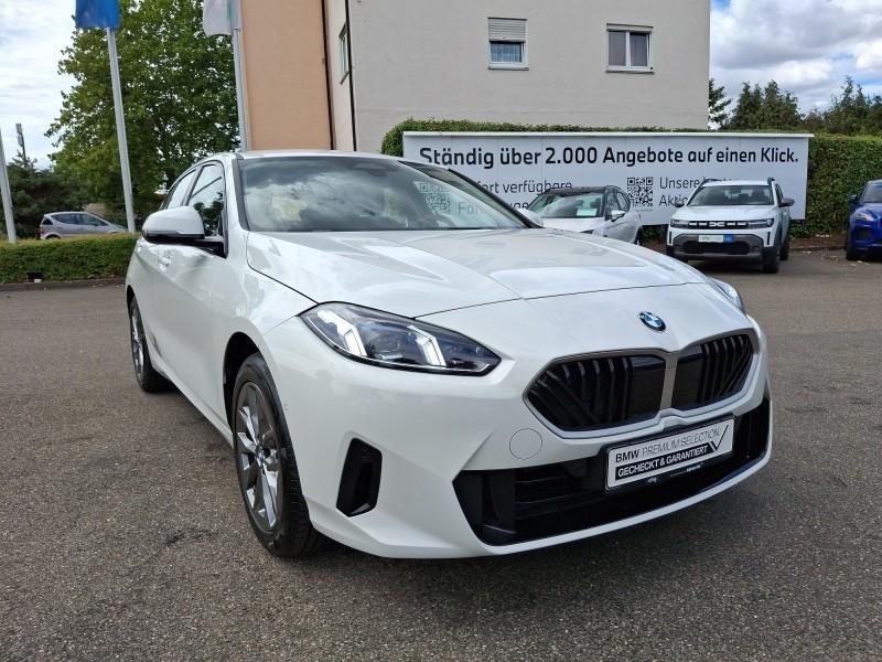 Originalaufnahme des Fahrzeugs Originalaufnahme des Fahrzeugs