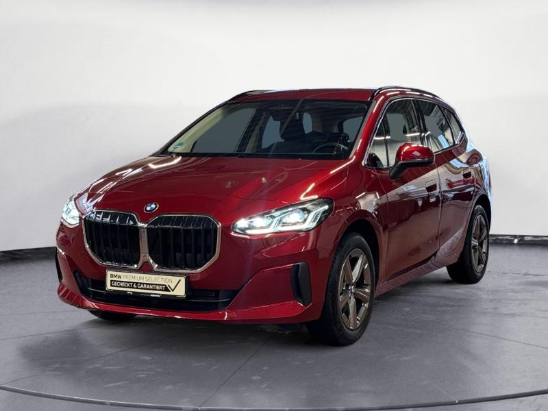 BMW 220i Active Tourer Originalaufnahme