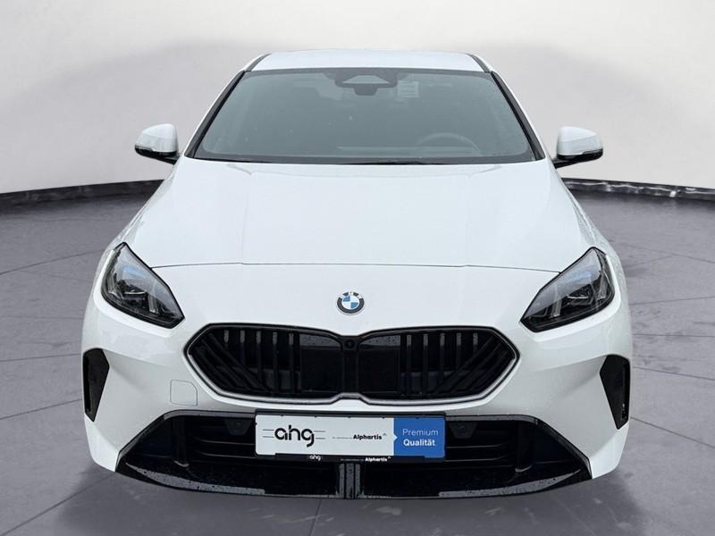Originalaufnahme des Fahrzeugs Originalaufnahme des Fahrzeugs
