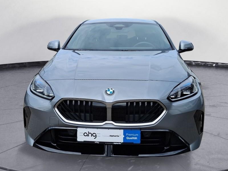 Originalaufnahme des Fahrzeugs Originalaufnahme des Fahrzeugs