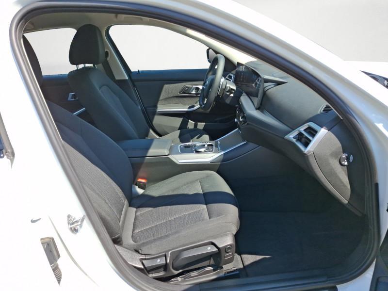 BMW 318i Limousine im Innenraum