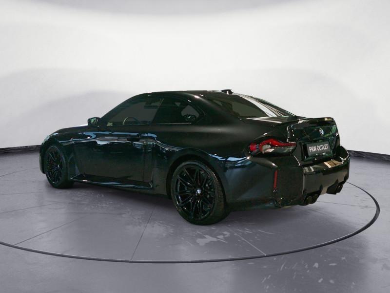 BMW M2 Coupe von der Seite in Schwarz