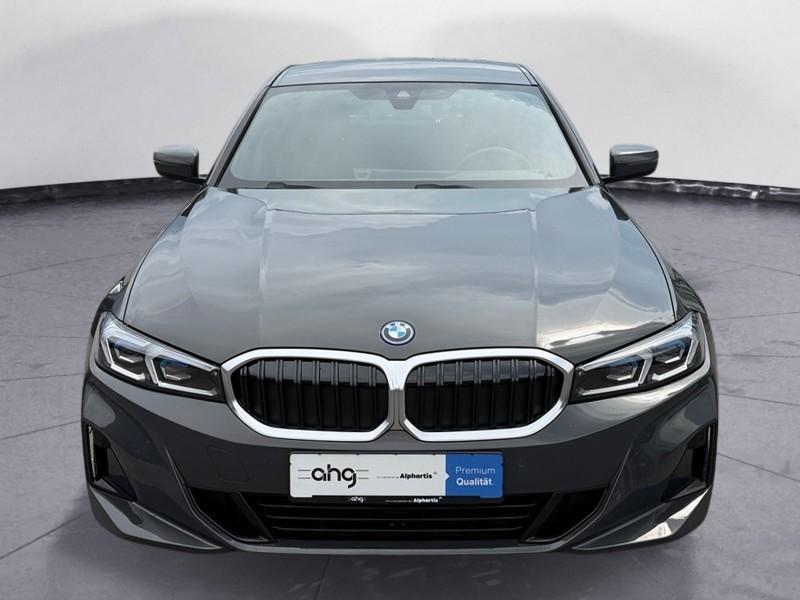 Originalaufnahme des Fahrzeugs Originalaufnahme des Fahrzeugs